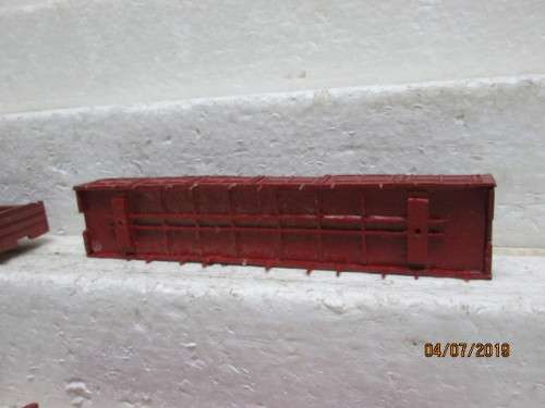 HO SCALE : SAR DZ WAGONS x6 FOR REPAIR - LOT 759W