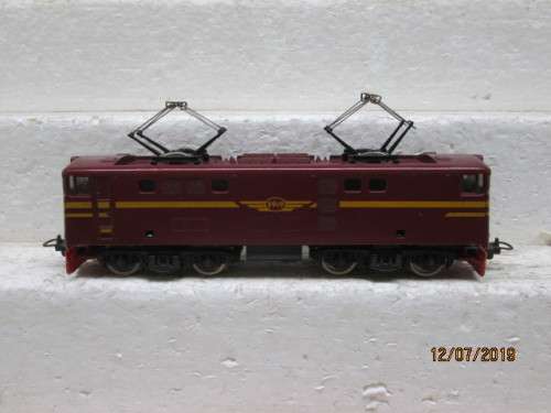 HO SCALE : LIMA SAR 5E BROWN ELECTRIC LOCOMOTIVE - LOT 845W