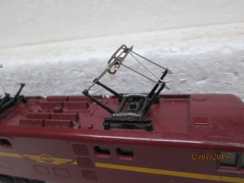 HO SCALE : LIMA SAR 5E BROWN ELECTRIC LOCOMOTIVE - LOT 845W