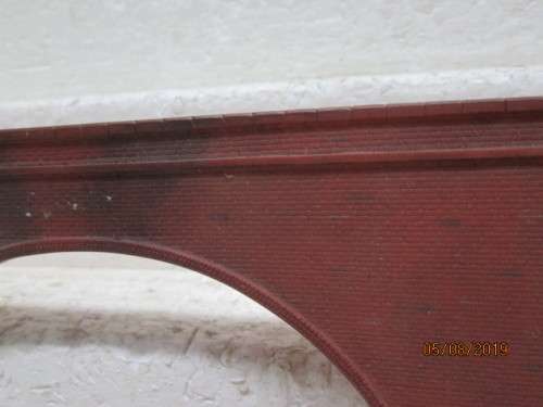 OO SCALE : HORNBY HOBBIES DOUBLE TUNNEL ENTRANCE (RESIN TYPE) - LOT 17X