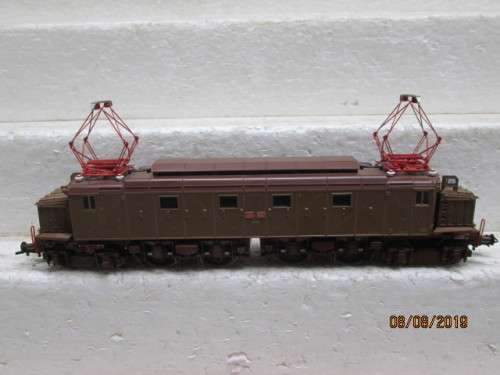 HO SCALE : RIVAROSSI : E428.113 ELECTRIC FS LOCOMOTIVE (BOXED) - LOT 153X