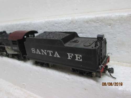 HO SCALE : MEHANO 2-8-2 SANTE FE STEAM LOCOMOTIVE - LOT 160X