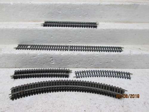 HO /OO SCALE : HORNBY ASSORTED TRACK x11 PIECES - LOT 198X