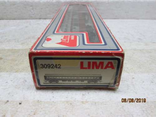HO SCALE : LIMA SAR TRANS-KAROO FIRST CLASS COACH (BOXED) - LOT 204X