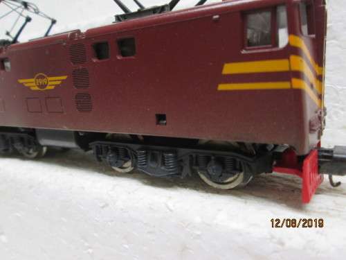 HO SCALE : LIMA SAR BROWN 5E DUMMY LOCOMOTIVE - LOT 255X