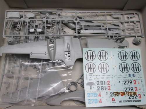 1:72 SCALE ITALERI : SM 79 SPARVIERO KIT (BOXED) - LOT 290X