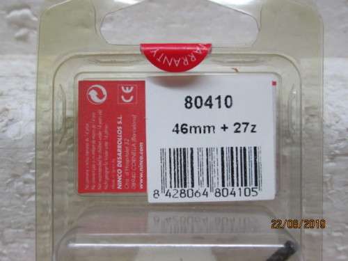 NINCO : AXLE WITH GEAR & BUSHES No 80410 (BOXED) - LOT 359X