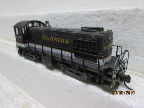 HO SCALE : ATLAS ALCO S-2 SWITCHER SOUTHERN DIESEL LOCOMOTIVE - LOT 471X