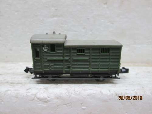 N SCALE : TRIX GUARD VAN - LOT 493X