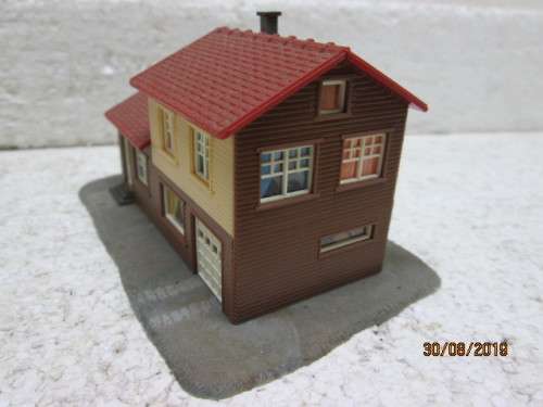N SCALE : DOUBLE STOREY HOUSE / TIMBER TYPE - LOT 518X