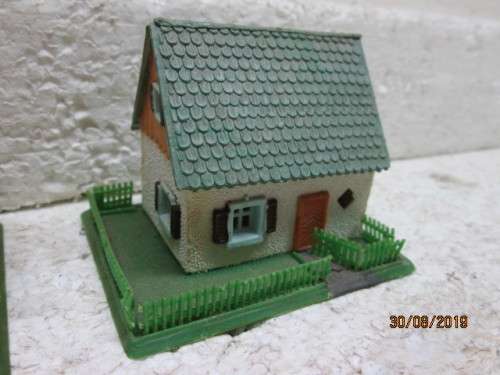 N SCALE : x3 HOUSES - LOT 521X