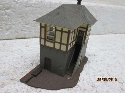 N SCALE : x3 BUILDINGS - LOT 524X