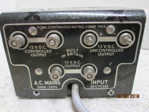 HO SCALE : TRI-ANG TRANSFORMER / CONTROLLER - LOT 555X