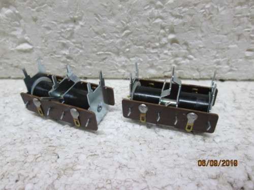 HO SCALE : x2 PECO POINT MOTORS - LOT 656X