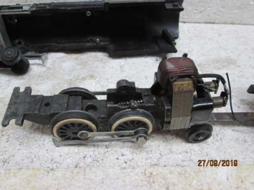 S SCALE : AMERICAN FLYER 4-4-2 STEAM LOCOMOTIVE - LOT 782X