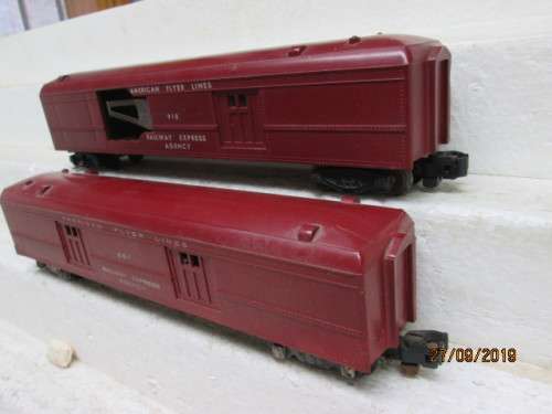 S SCALE : AMERICAN FLYER COACHES x2 - LOT 785X