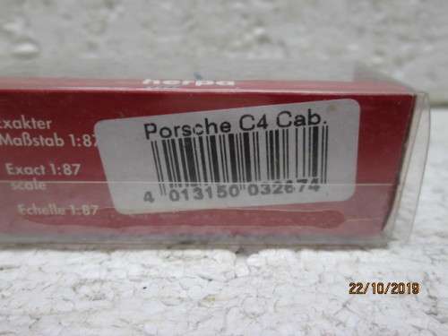 HO SCALE : HERPA PORSCHE C4 (BOXED) - LOT 60Y