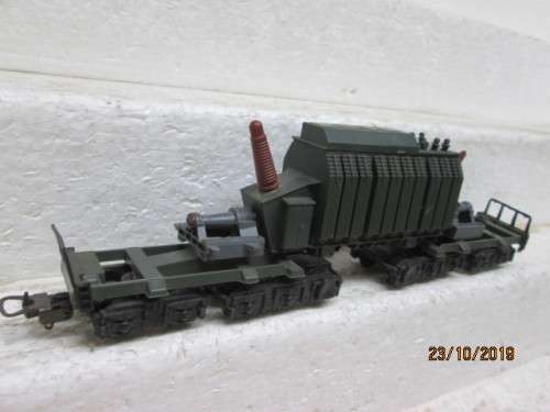 HO SCALE : LIMA EXTRA HEAVY WAGON WITH TRANSFORMER LOAD (BOXED) - LOT 91Y