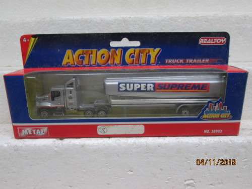 HO SCALE : REALTOY ROAD TANKER / SUPER SUPREME (BOXED) - LOT 338Y