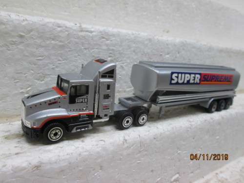 HO SCALE : REALTOY ROAD TANKER / SUPER SUPREME (BOXED) - LOT 338Y