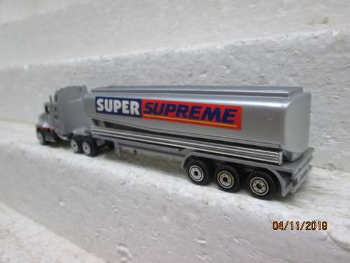 HO SCALE : REALTOY ROAD TANKER / SUPER SUPREME (BOXED) - LOT 338Y