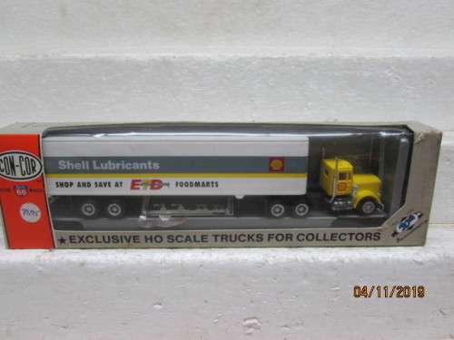 HO SCALE : CON-COR SHELL ROAD TRUCK (BOXED) - LOT 346Y
