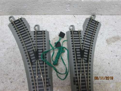 HO/OO SCALE : BACHMANN EZ LEFT + RIGHT POINT - LOT 409Y