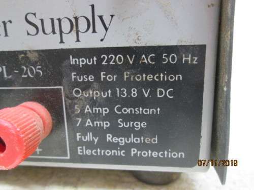 HO SCALE : KOLITRON REGULATED DC POWER SUPPLY - LOT 445Y