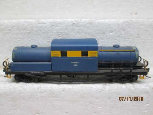 HO SCALE : SAR STEAM / HEATER VAN  - LOT 482Y