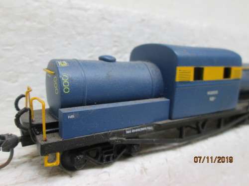 HO SCALE : SAR STEAM / HEATER VAN  - LOT 482Y