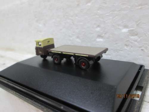 N SCALE : OXFORD OLD STYLE GWR TRUCK (BOXED) - LOT 520Y