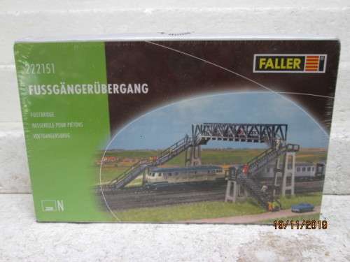 N SCALE : FALLER FOOTBRIDGE KIT (BOXED) - LOT 525Y