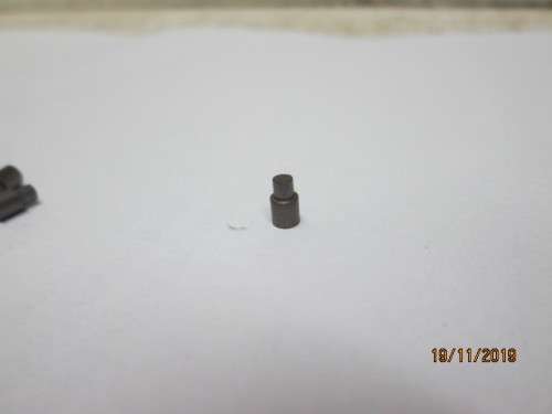 HO SCALE : LIMA BRUSHES x27 - LOT 575Y