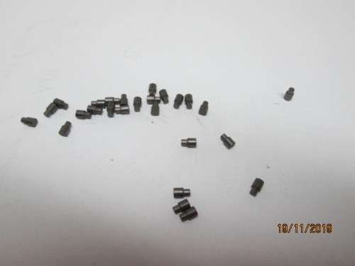 HO SCALE : LIMA BRUSHES x27 - LOT 575Y