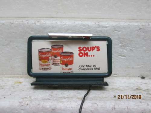 HO SCALE : SCENERY : ELECTRIFIED SIGNS ETC. x9 - LOT 581Y