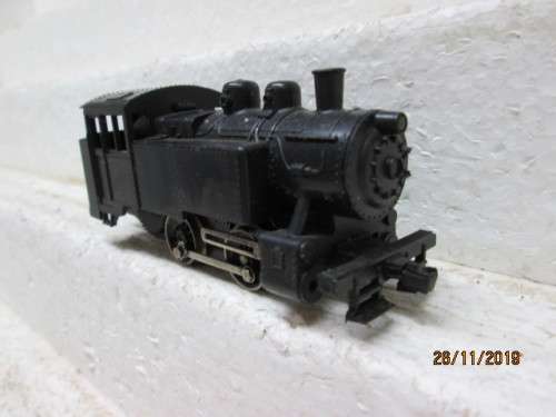 HO SCALE : LIMA 0-4-0 STEAM LOCOMOTIVE (BOXED) - LOT 653Y