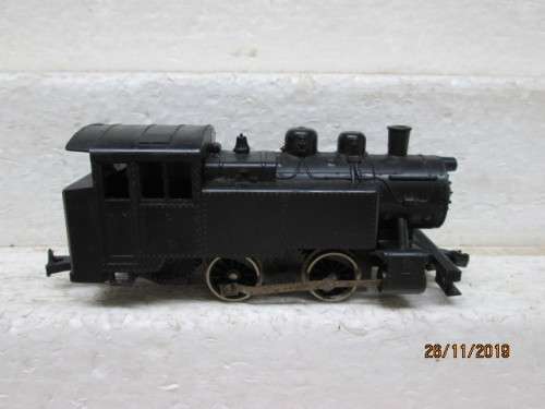 HO SCALE : LIMA 0-4-0 STEAM LOCOMOTIVE - LOT 659Y