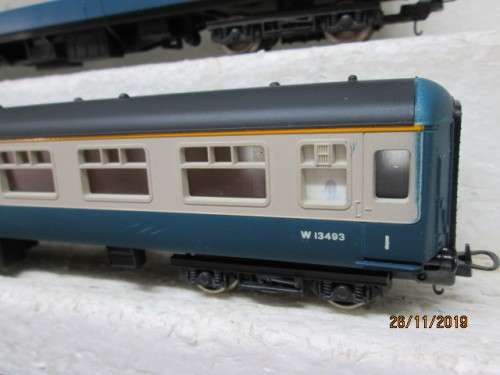 HO SCALE : LIMA BR COACHES x3 (BOXED) - LOT 679Y