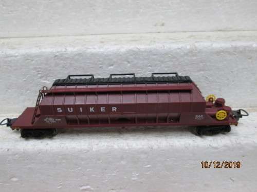 HO SCALE : LIMA SAR FCD SUGAR WAGON (BOXED) - LOT 741Y