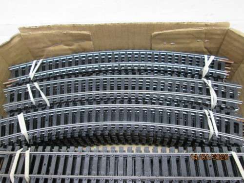 HO/OO SCALE : LIMA TRACK x87 PIECES (ONE BEERBOX) - LOT 783Y