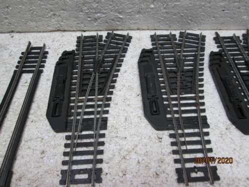 HO SCALE : LIMA TRACK x1 BEERBOX x 68 PIECES - LOT 12Z