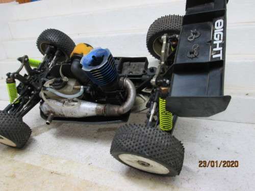 1:8 SCALE : BUGGY PETROL CAR - LOT 57z