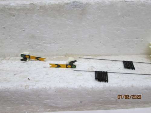 OO SCALE : HORNBY SIGNAL EXTENSION SET R089 (BOXED) - LOT 185z