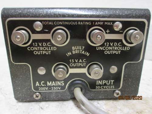 HO/OO SCALE : TRI-ANG CONTROLLER / TRANSFORMER - LOT 218z