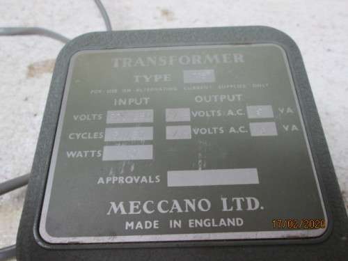 HO/OO SCALE : MECCANO TRANSFORMER (BOXED) - LOT 380z