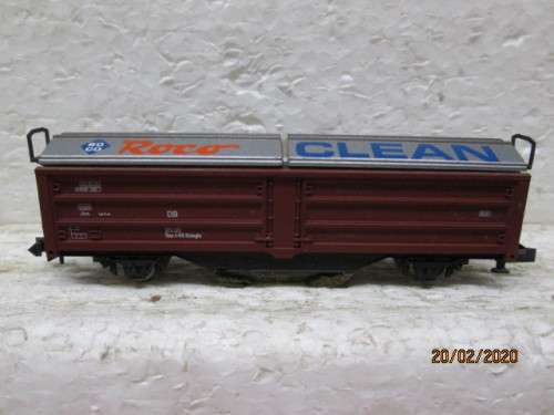 N SCALE : ROCO BOX CAR / ROCO CLEAN (BOXED) - LOT 474z