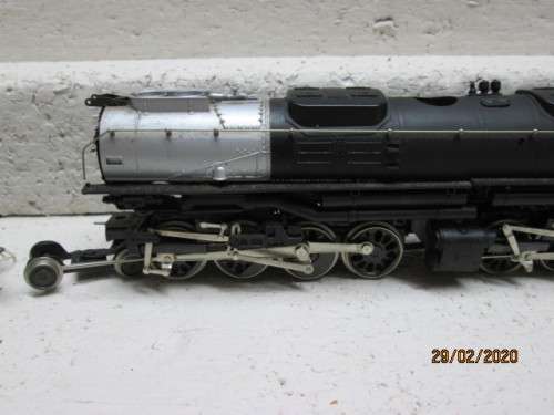 HO SCALE : RIVAROSSI BIG BOY STEAM LOCOMOTIVE (FOR SPARES) - LOT 568z