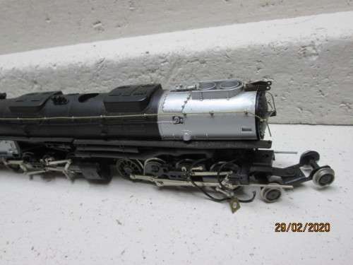 HO SCALE : RIVAROSSI BIG BOY STEAM LOCOMOTIVE (FOR SPARES) - LOT 568z