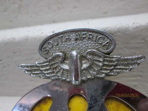 SOUTH AFRICA : OLD AA BADGE - LOT 602z