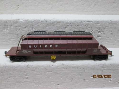 HO SCALE : LIMA SAR FCD SUGAR HOPPER - LOT 624z